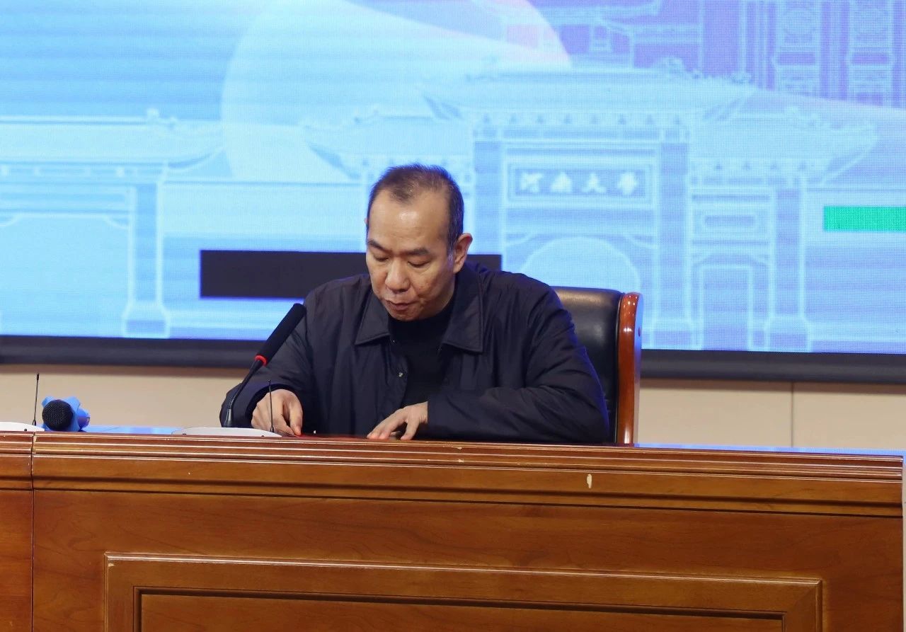 1740584734556925.jpg 1740584734556925.jpg