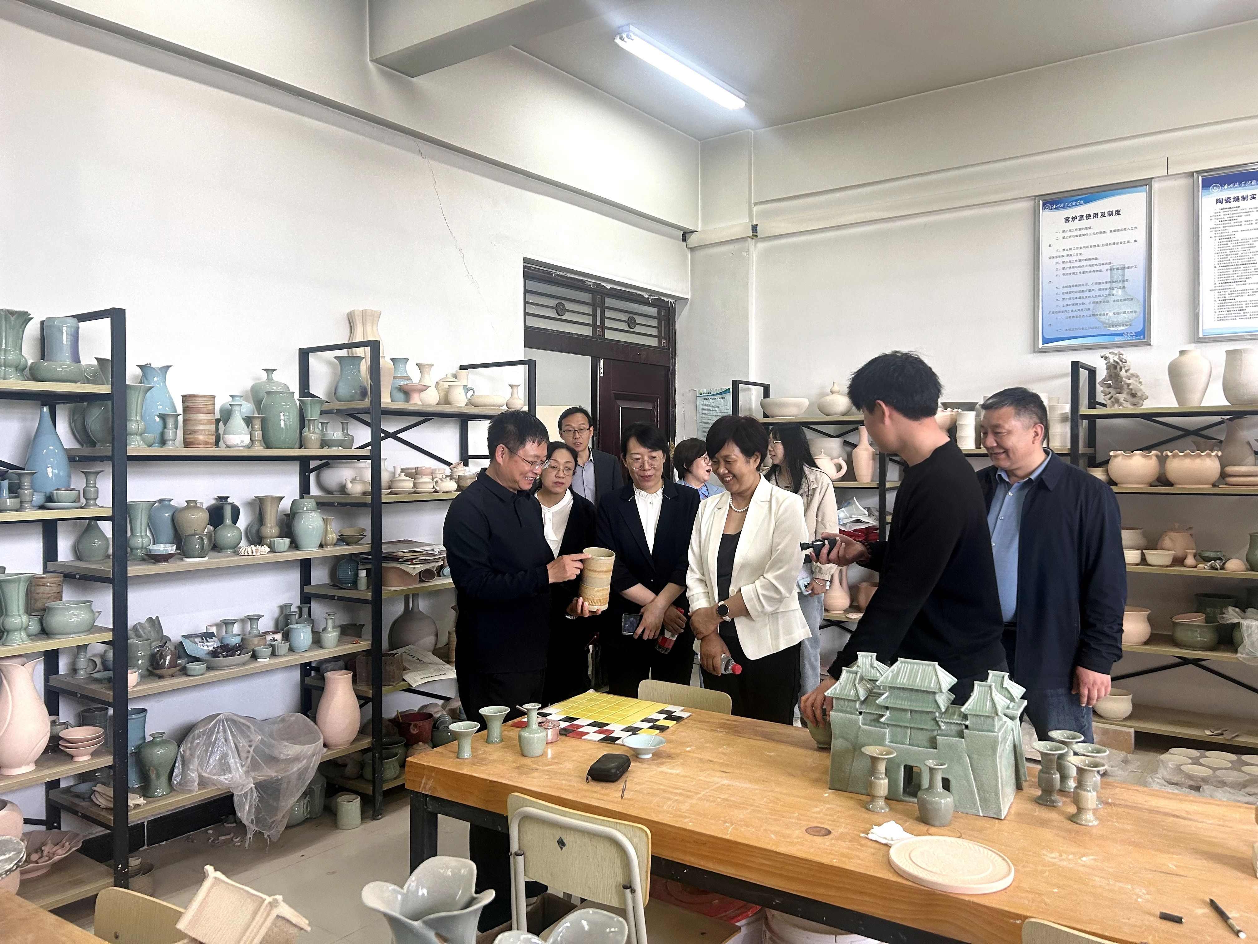 1745659566255355.jpg 1745659566255355.jpg