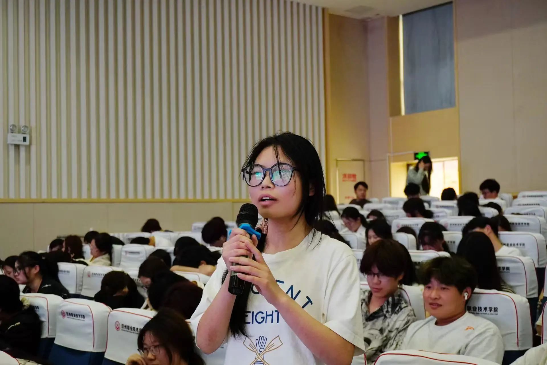 1747029077563030.jpg 1747029077563030.jpg