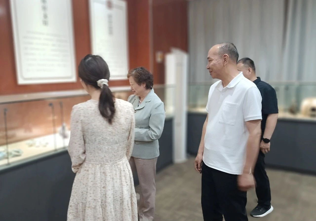 1747029219696094.jpg 1747029219696094.jpg